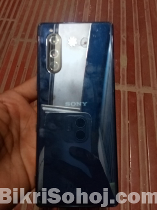 Sony Xperia 5